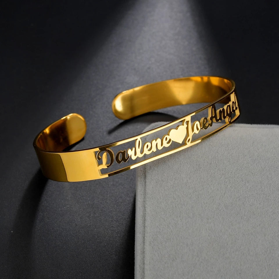 Name Engraving Customize Bracelet - 01