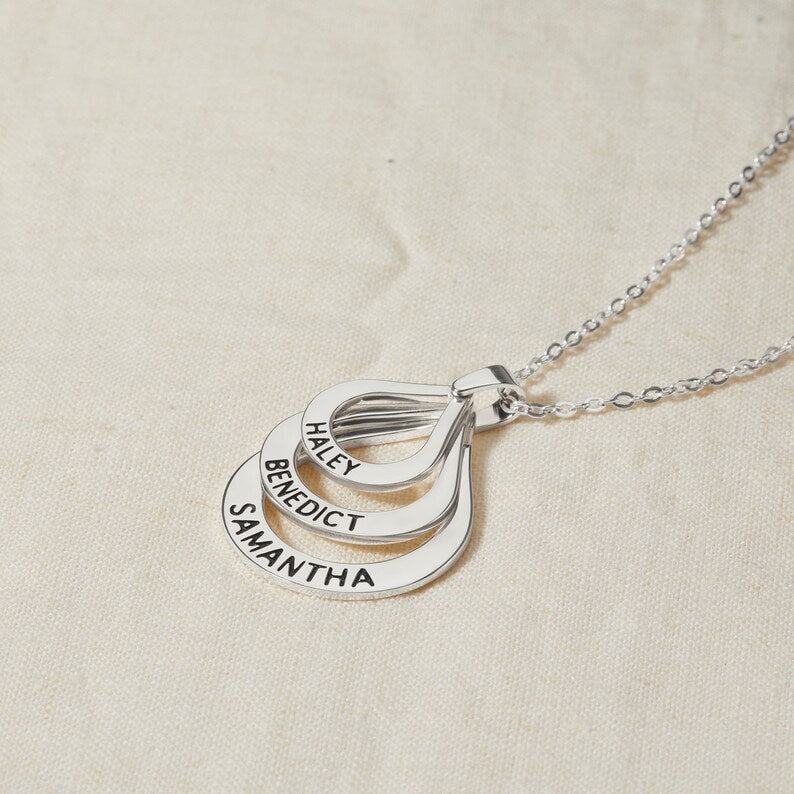 Custom Mother Necklace: Personalized Gift for Mom