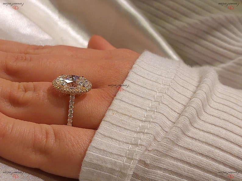 Vintage Unique Oval moissanite Engagement Ring