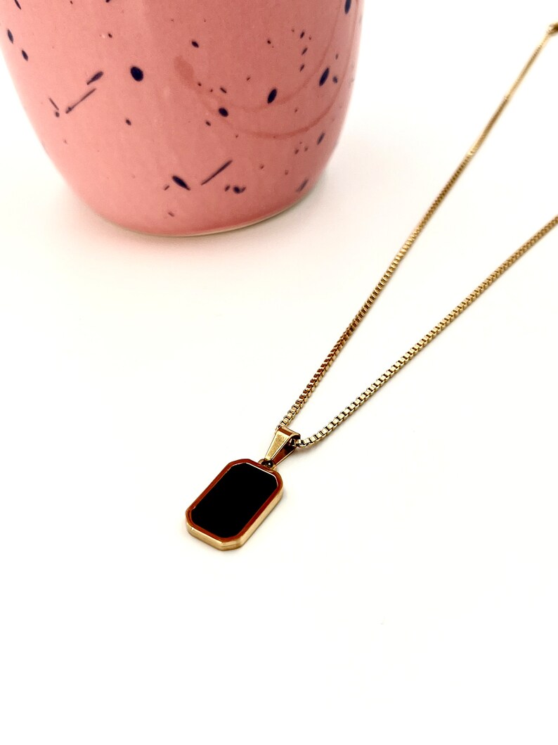 Black Pendant Necklace | Rectangle shape pendant